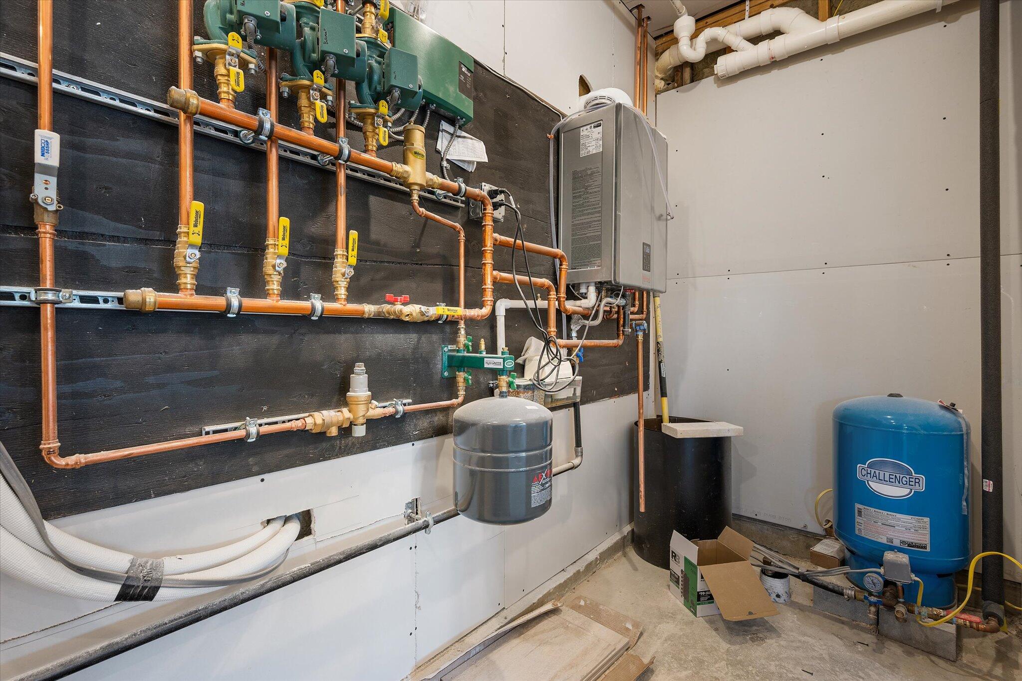 327 Western Avenue Hampden, ME 04444 - Photo 46 of 53 44-Utility Room