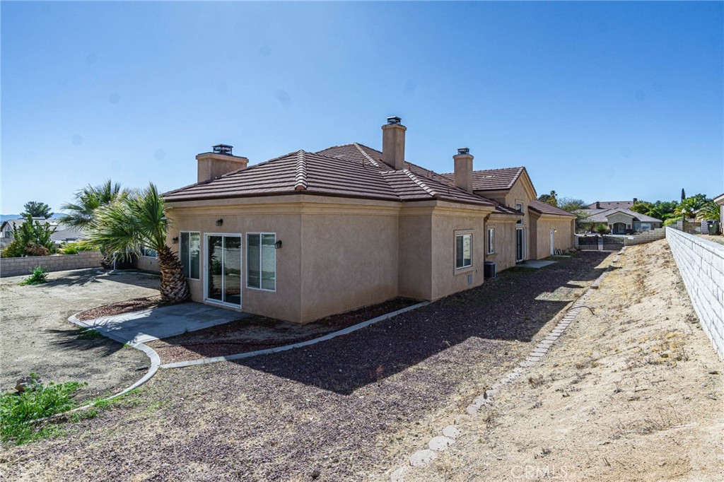 16233 Ridge View Drive Apple Valley, CA 92307 - Photo 67 of 75