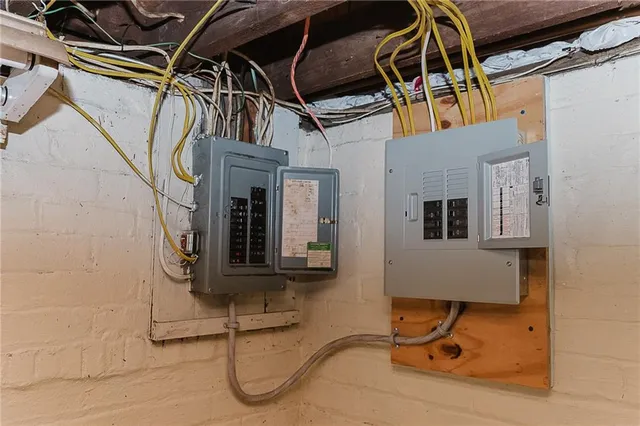 $199,000 | 6609 North Route 403 Highway, Heilwood, PA 15745