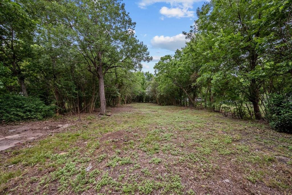 2804 Connor Avenue Waco, TX 76711 - Photo 19 of 21 a view of outdoor space and yard