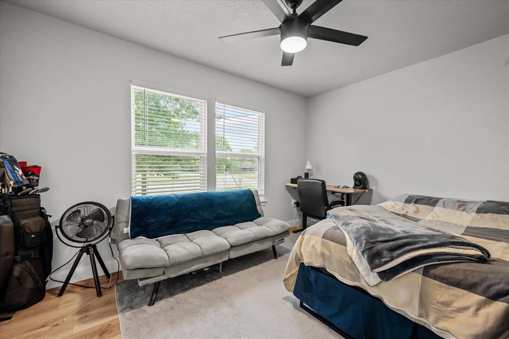 2804 Connor Avenue Waco, TX 76711 - Photo 9 of 21 a bedroom with bed and a window