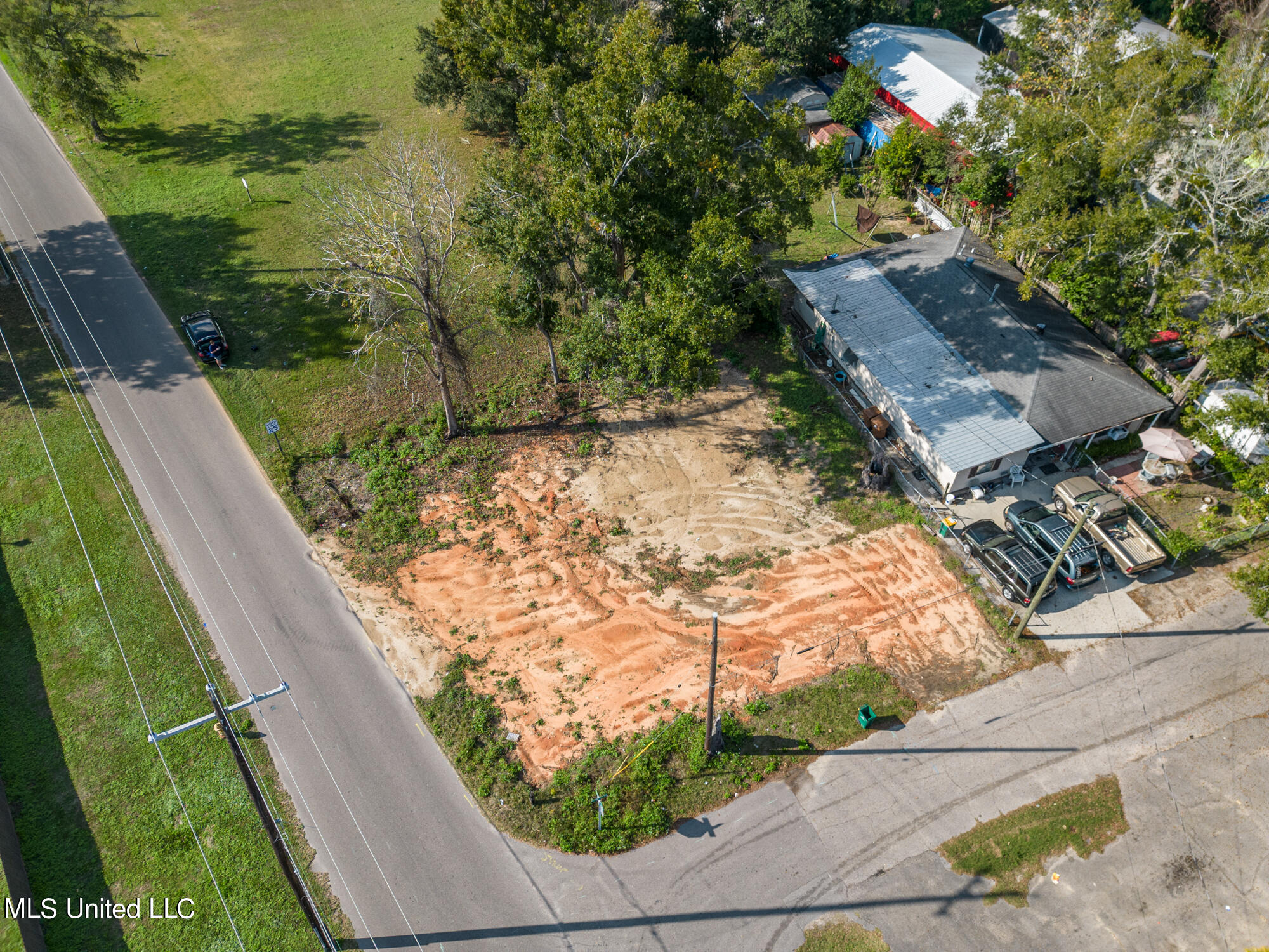 2730 Fernwood Road Biloxi, MS 39531 - Photo 7 of 11 2730 Fernwood-28004