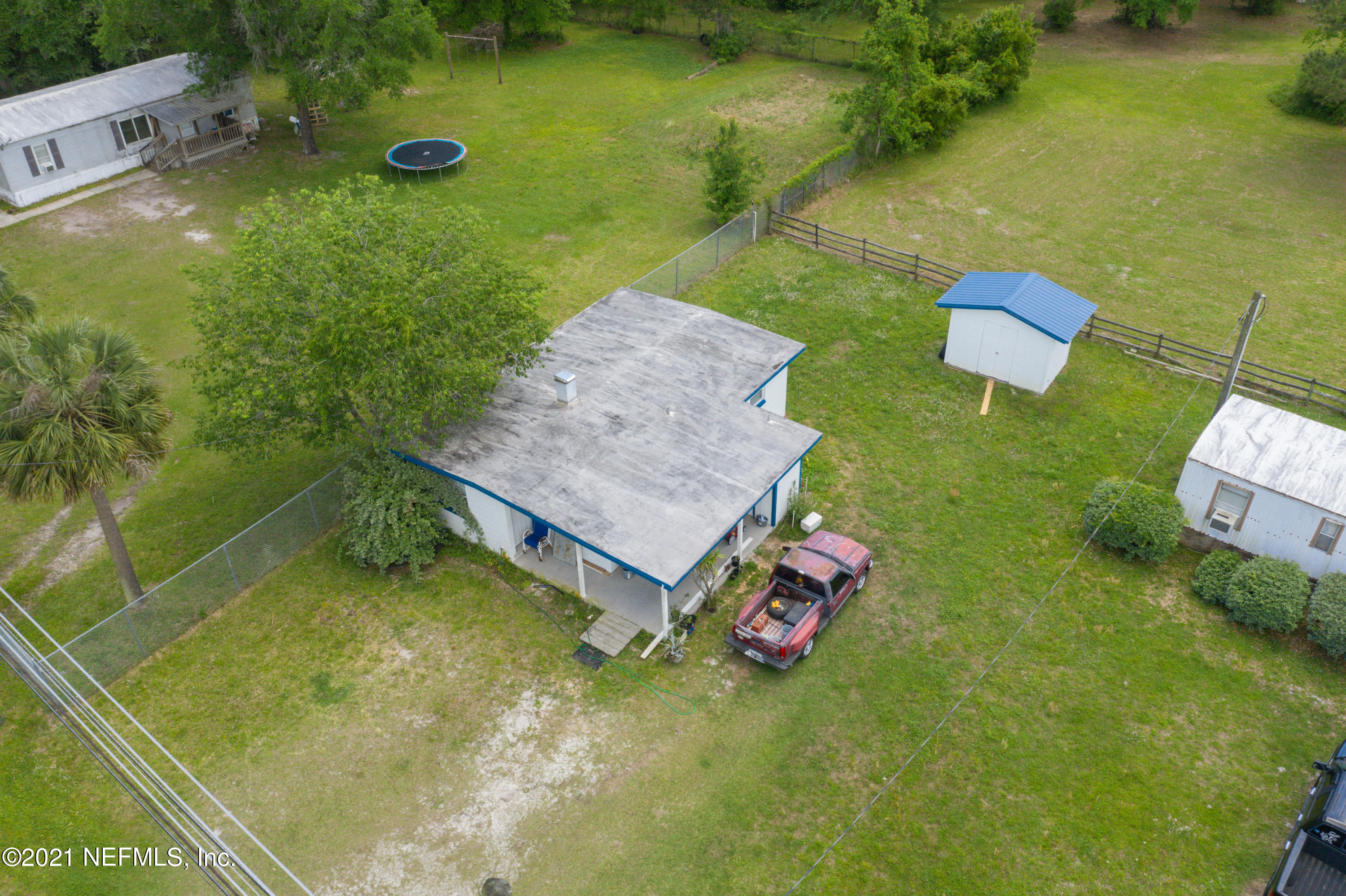 3682 Starratt Road Jacksonville, FL 32226 - Photo 3 of 19 House