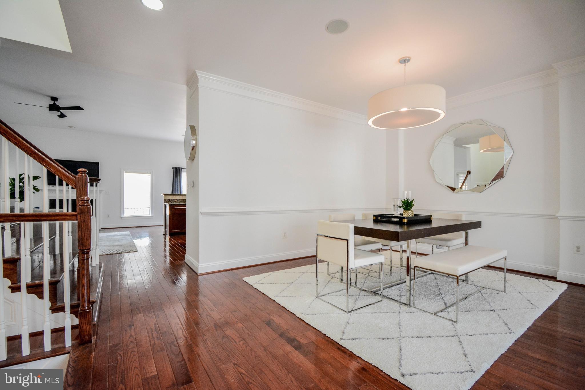 6401 Velliety Lane Springfield, VA 22152 - Photo 15 of 38 Dining room