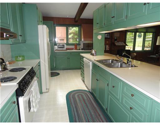 785 Koonce Road Hermitage, PA 16148 - Photo 3 of 18 Kitchen.