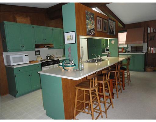 785 Koonce Road Hermitage, PA 16148 - Photo 4 of 18 Kitchen.