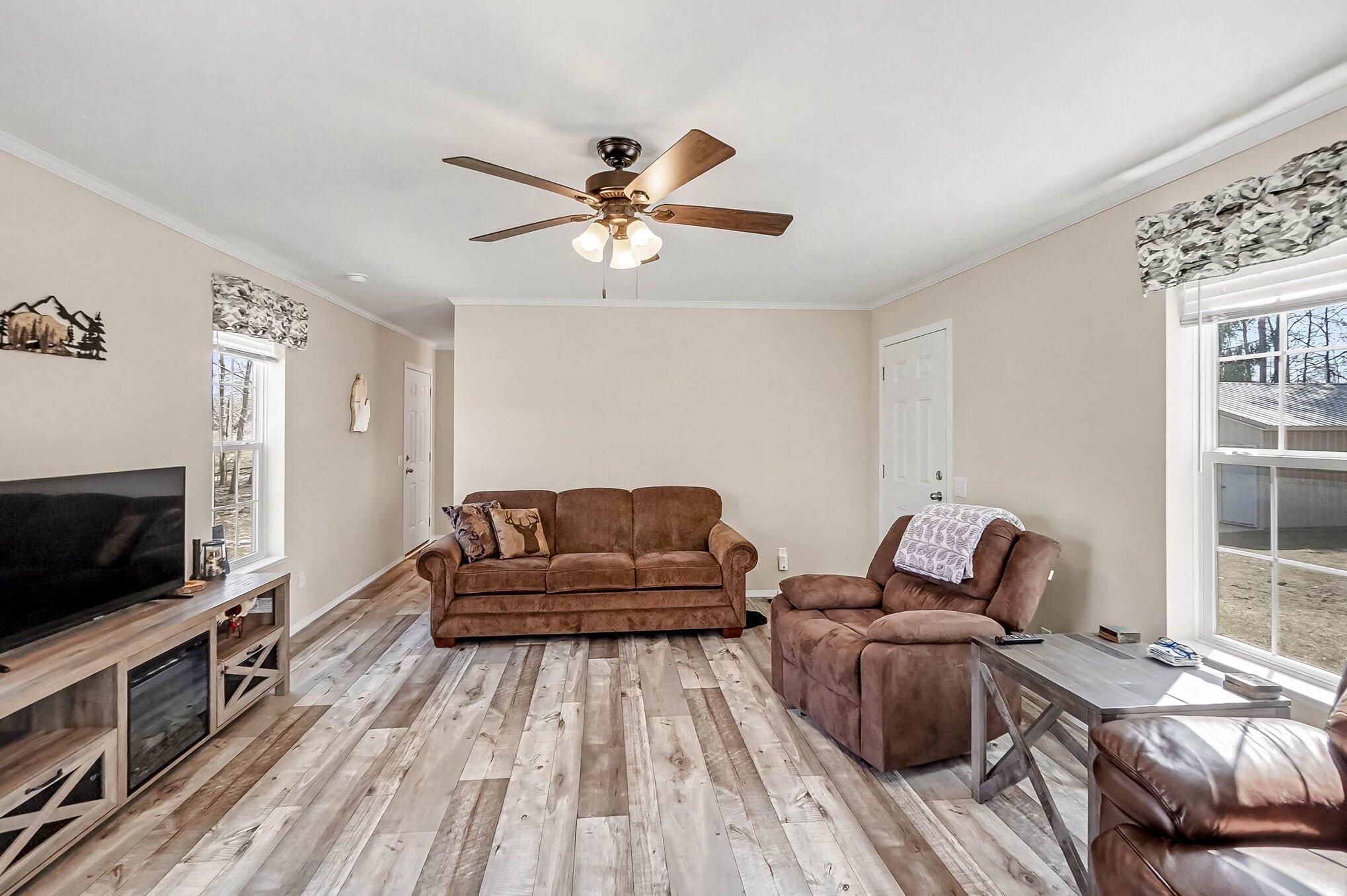 14321 North Chestnut Avenue Reed City, MI 49677 - Photo 21 of 35 006_file_1894