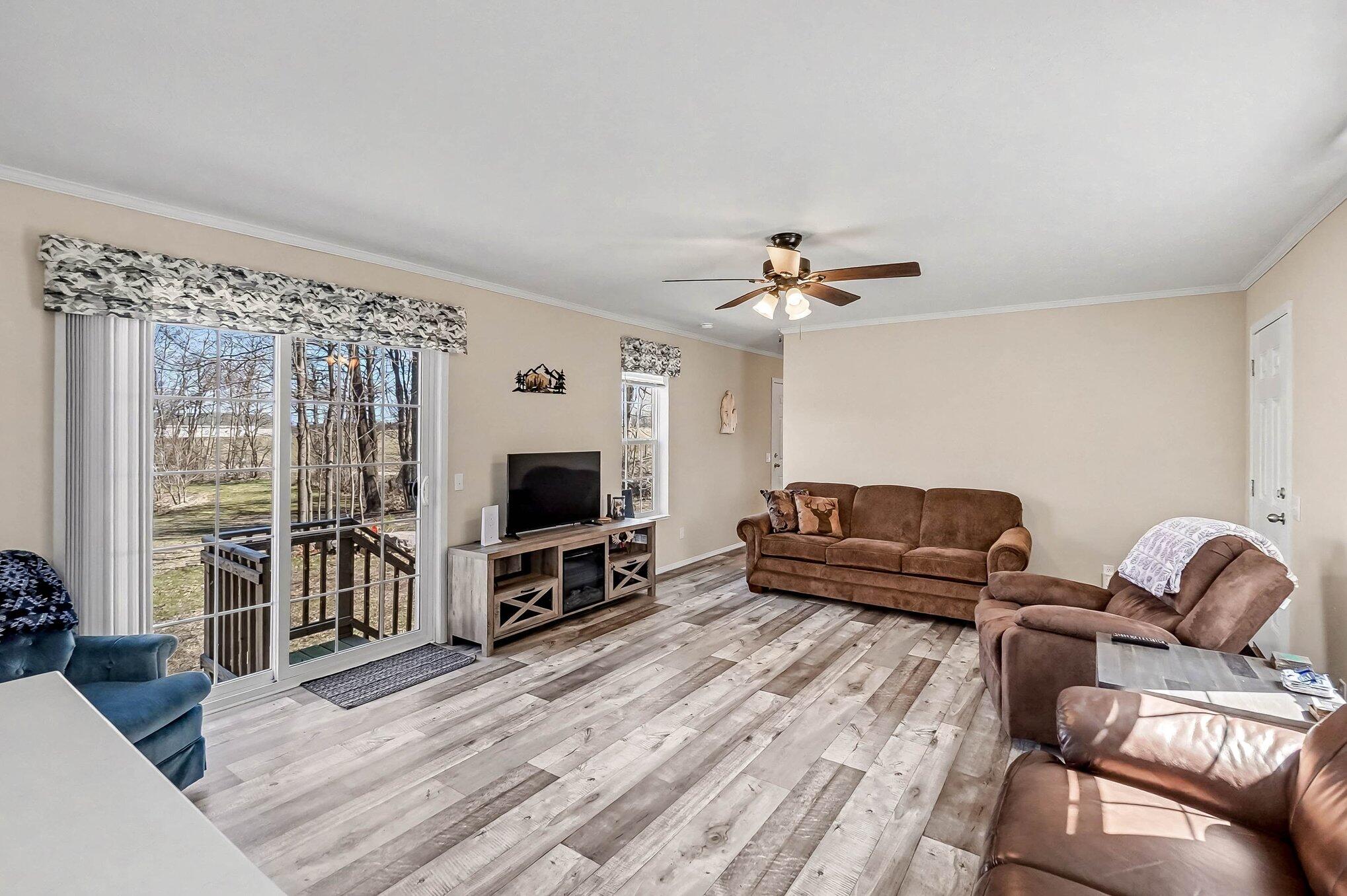 14321 North Chestnut Avenue Reed City, MI 49677 - Photo 22 of 35 007_file_8147