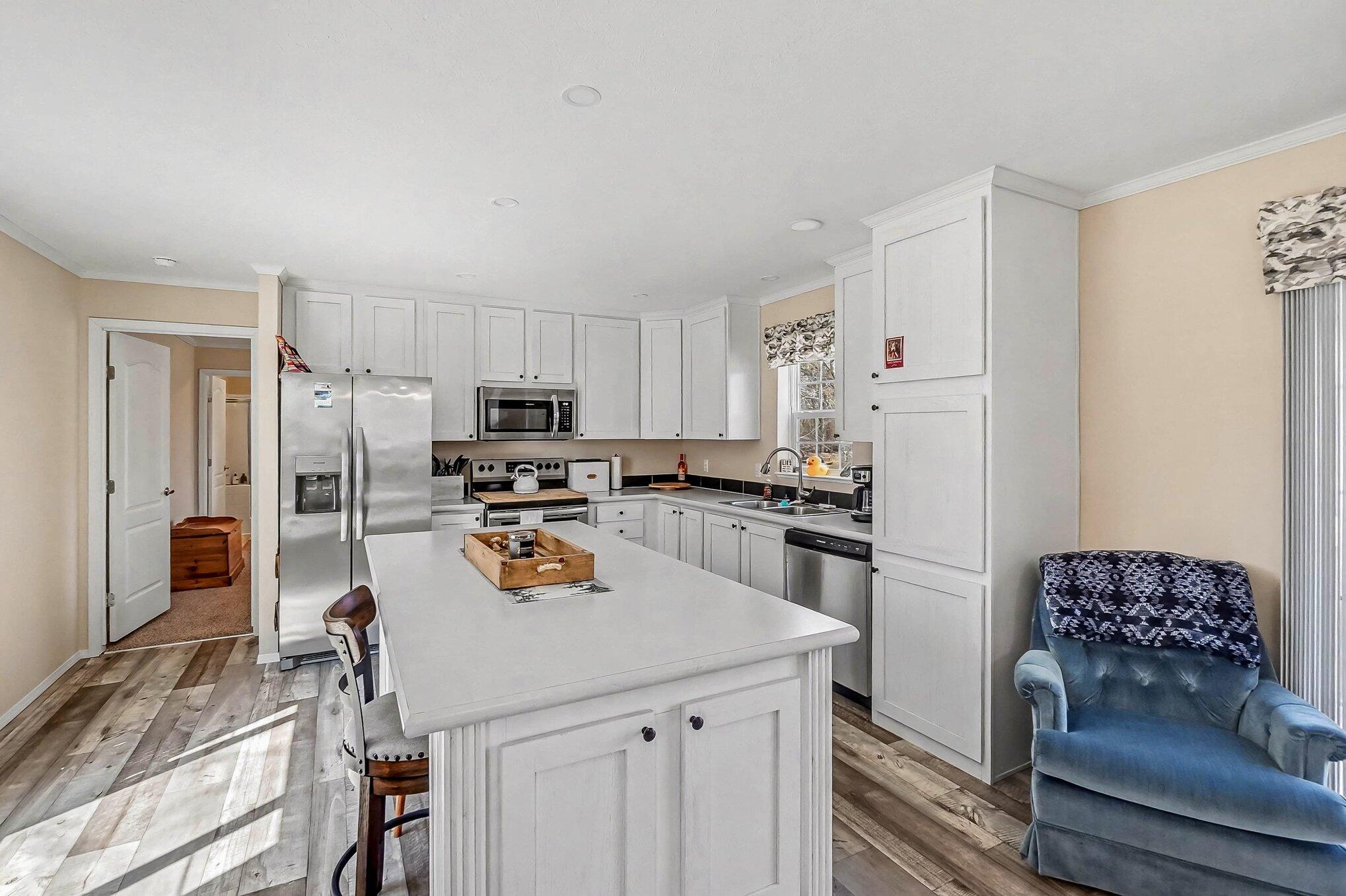 14321 North Chestnut Avenue Reed City, MI 49677 - Photo 25 of 35 010_file_1245