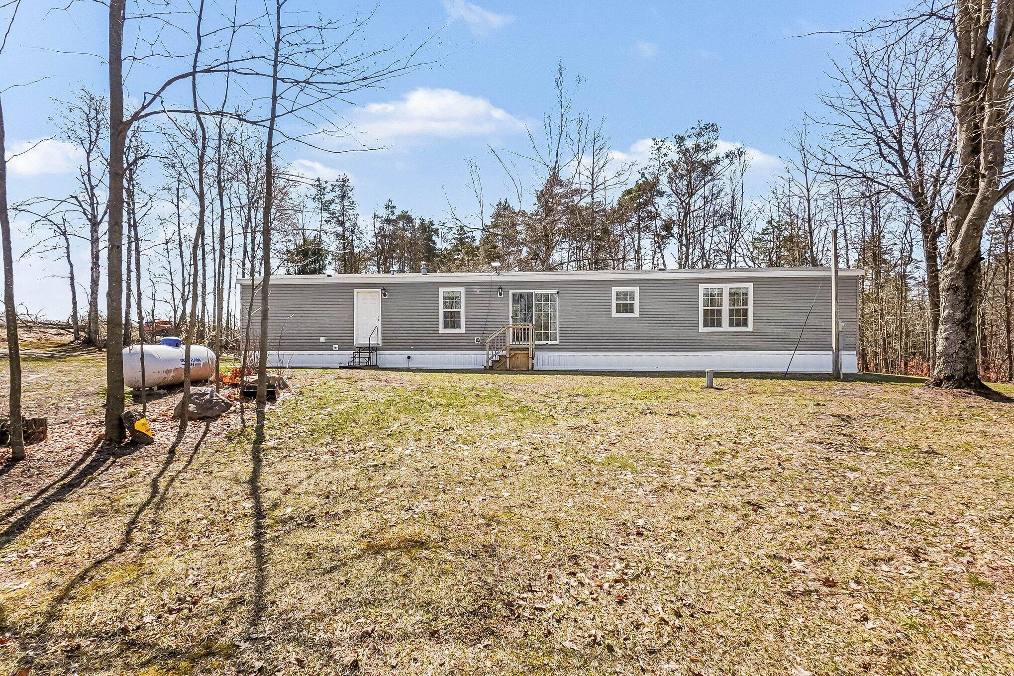 14321 North Chestnut Avenue Reed City, MI 49677 - Photo 8 of 35 021_file_5491