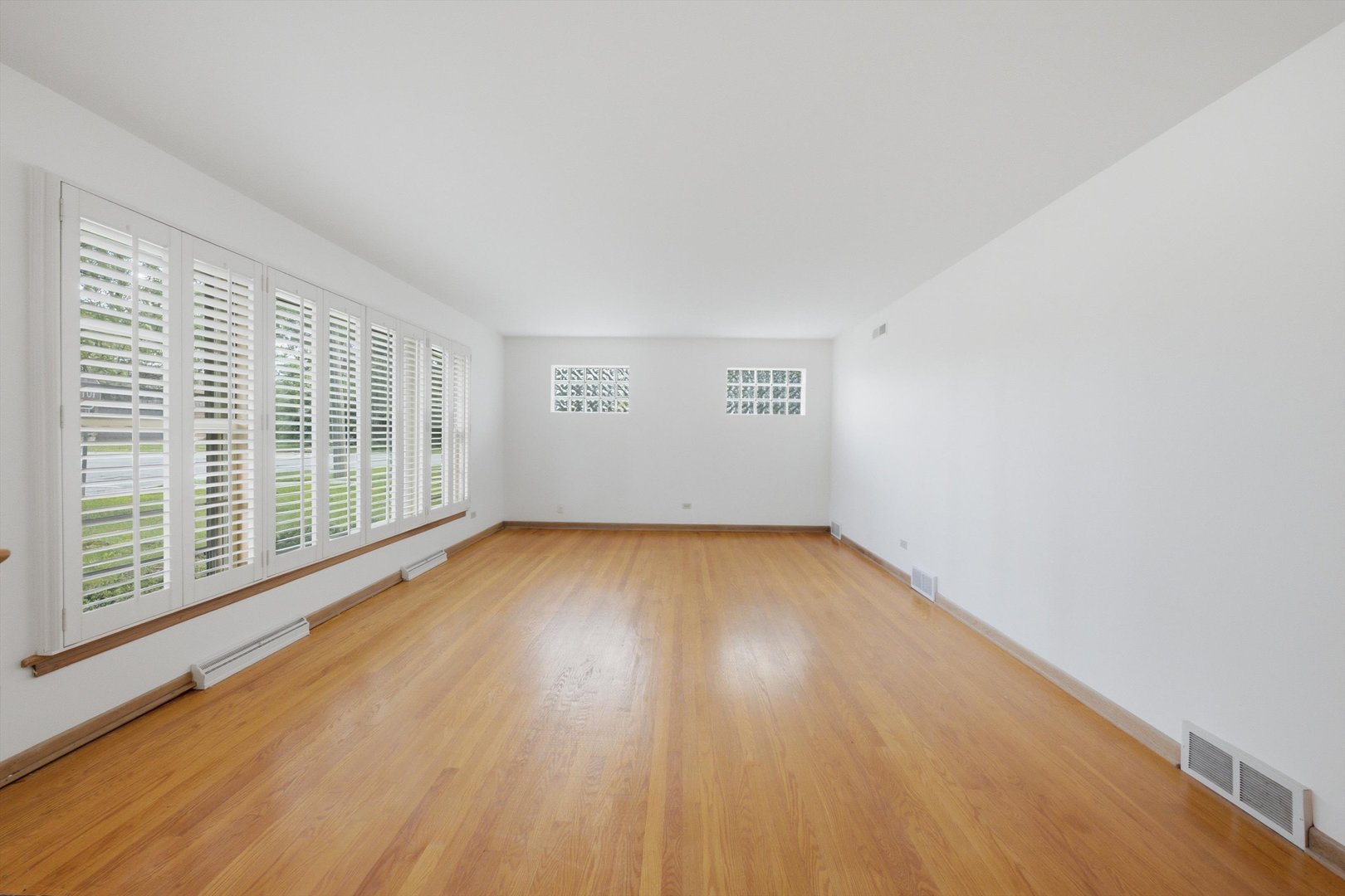 2912 Old Glenview Road Wilmette, IL 60091 - Photo 5 of 44