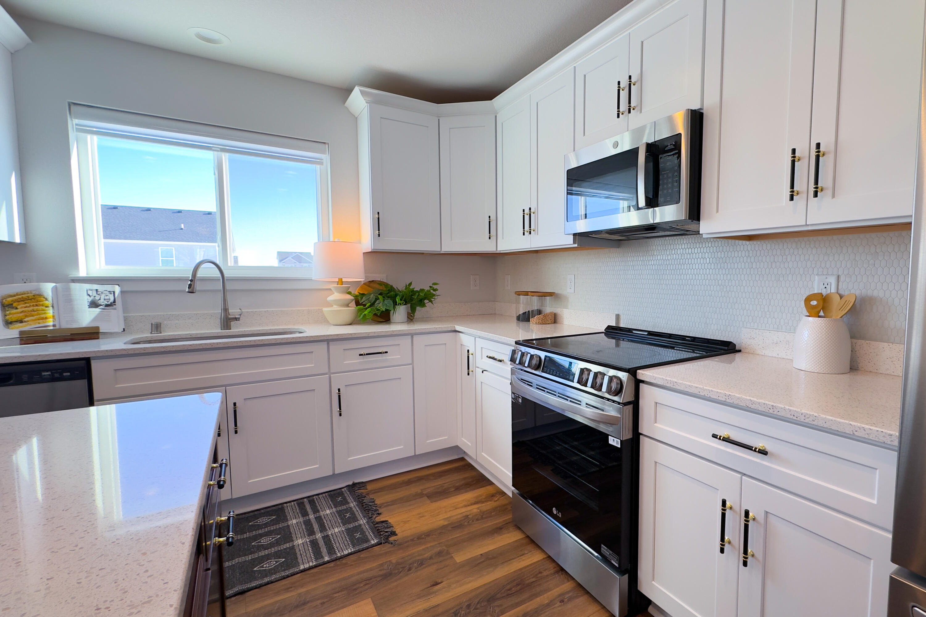 1684 Misty Ridge Lane Grafton, WI 53024 - Photo 12 of 40 Kitchen Window