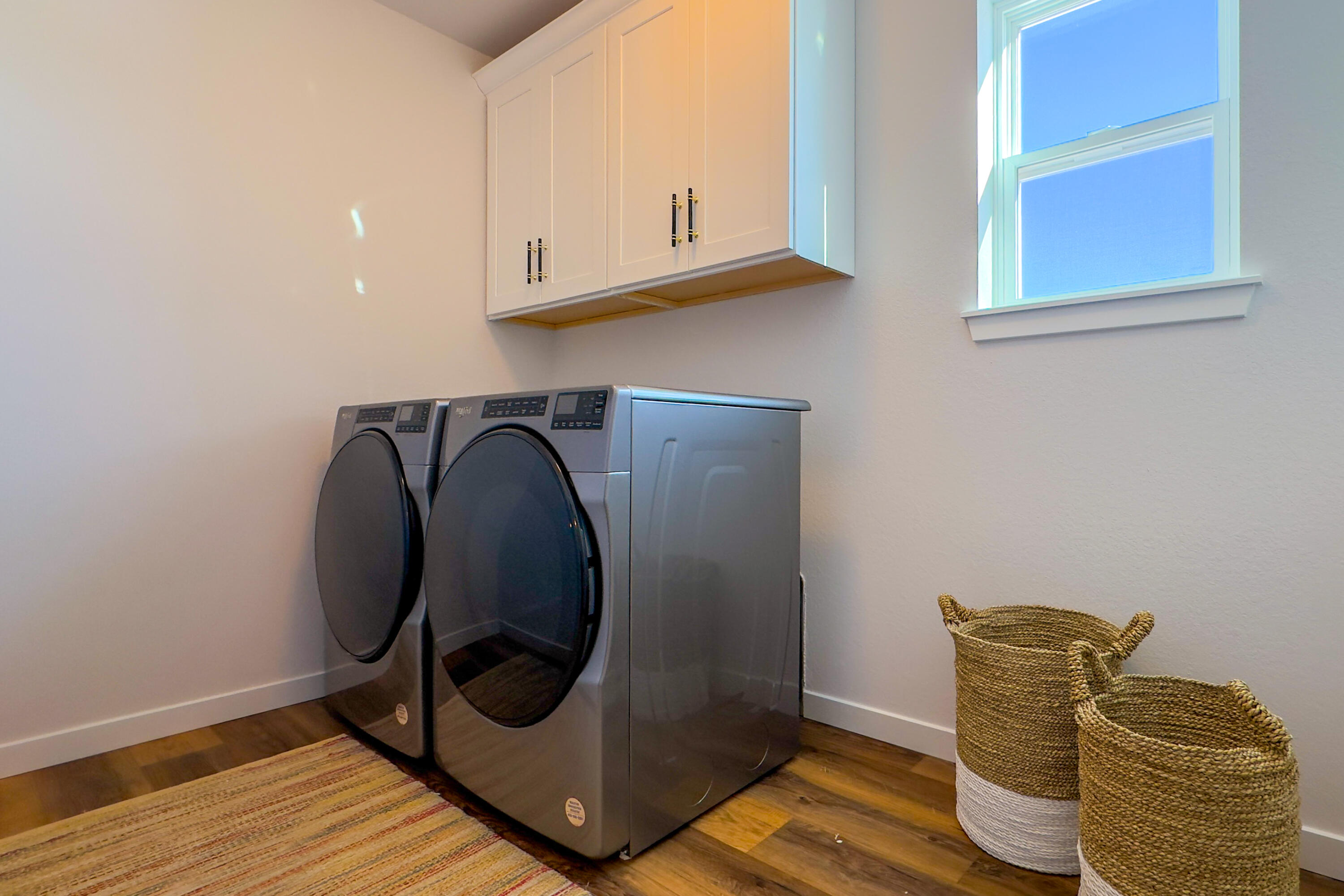 1684 Misty Ridge Lane Grafton, WI 53024 - Photo 16 of 40 Main Floor Laundry