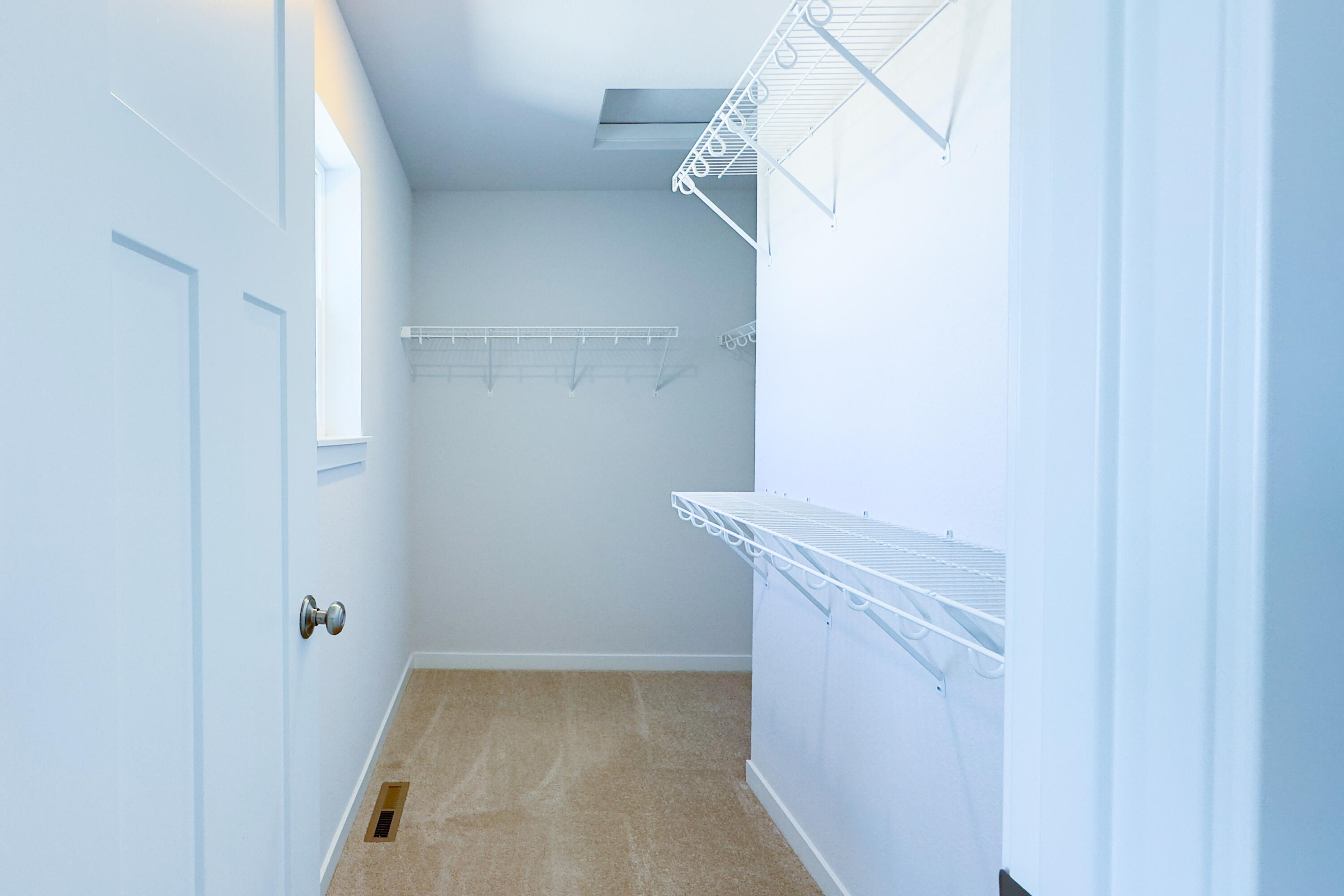 1684 Misty Ridge Lane Grafton, WI 53024 - Photo 32 of 40 Walk in Closet