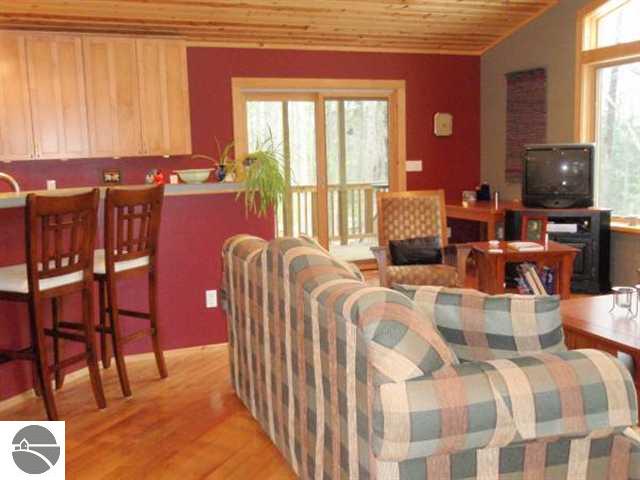 2257 Gibbs Road Traverse City, MI 49696 - Photo 18 of 25 1724612-17.JPG