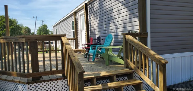 $2,300 | 129 Canal Avenue, Oak Hill, FL 32759