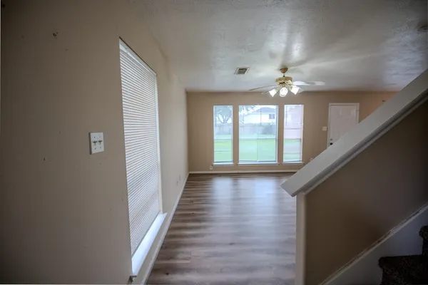 $1,850 | 822 Richview Drive, Houston, TX 77060