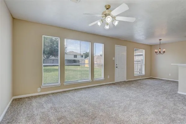 $1,825 | 822 Richview Drive, Houston, TX 77060