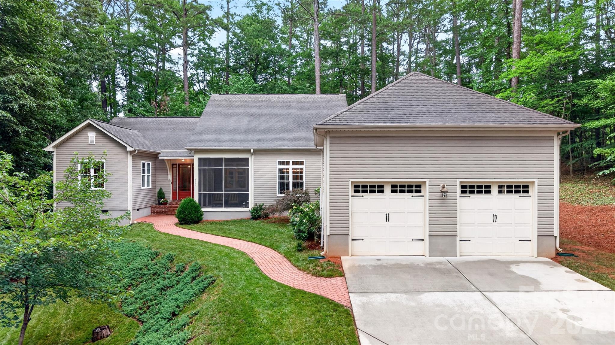2932 Oakdale Road Charlotte, NC 28216 - Photo 1 of 47