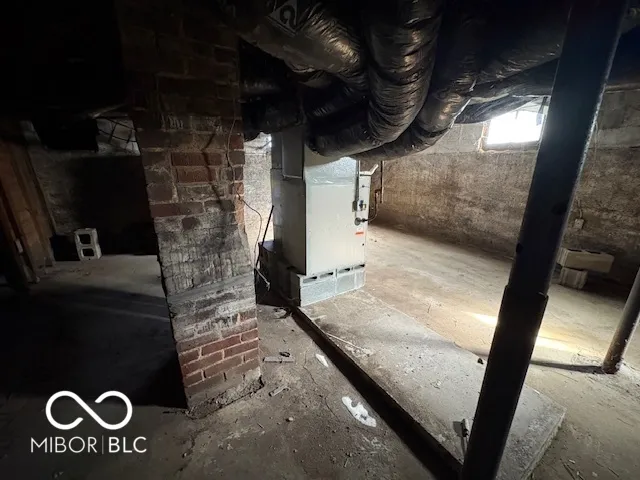 $137,900 | 304 North Hackley Street, Muncie, IN 47305