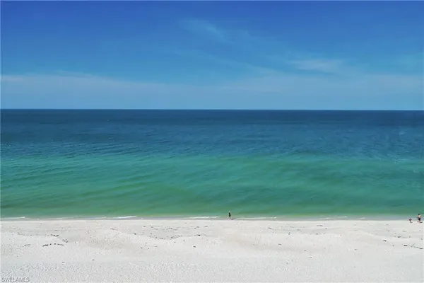 $22,000 | 4651 Gulf Shore Boulevard North, Unit 504, Naples, FL 34103