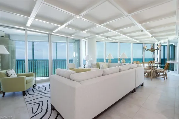 $22,000 | 4651 Gulf Shore Boulevard North, Unit 504, Naples, FL 34103