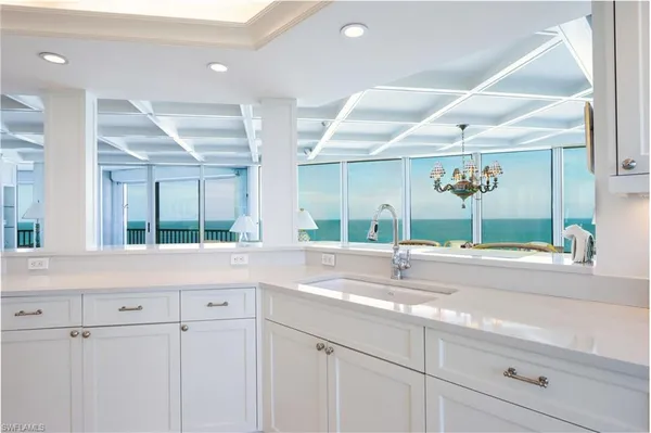 $22,000 | 4651 Gulf Shore Boulevard North, Unit 504, Naples, FL 34103