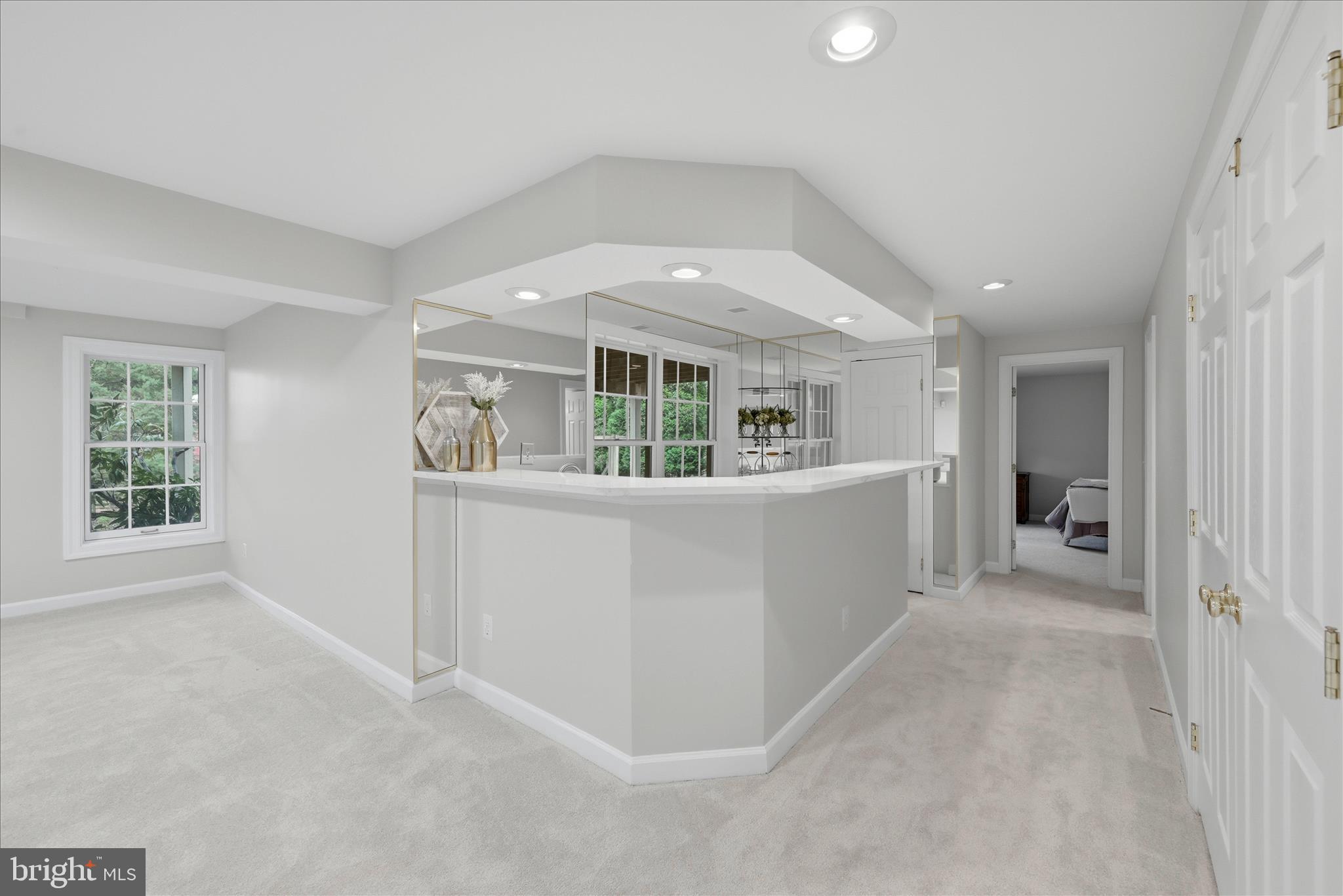 1234 Tottenham Court Reston, VA 20194 - Photo 33 of 55 Bar