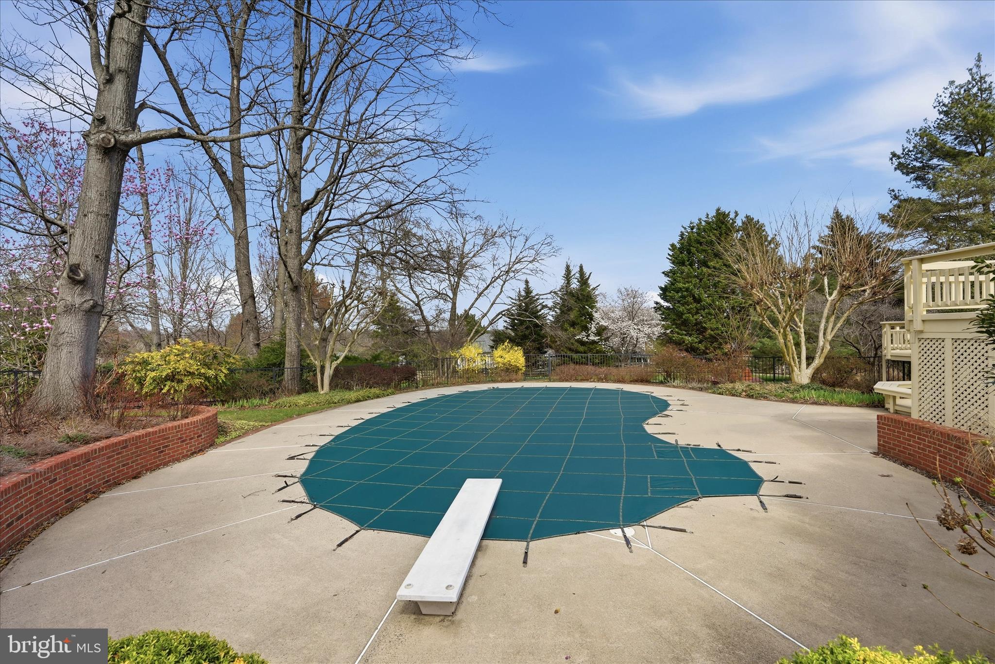 1234 Tottenham Court Reston, VA 20194 - Photo 41 of 55 Pool Area