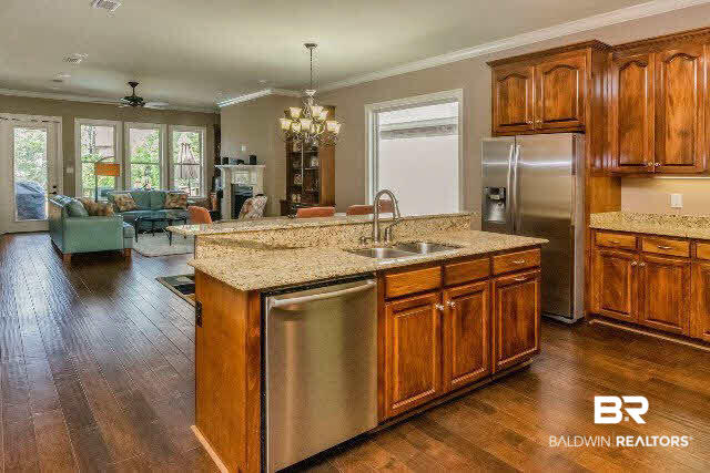 3552 Rue Royal Mobile, AL 36693 - Photo 2 of 22