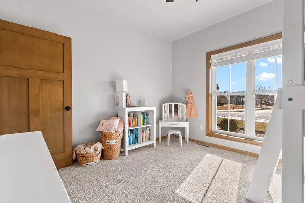 $799,900 | 532 Royal Saint Pats Drive, Wrightstown, WI 54180