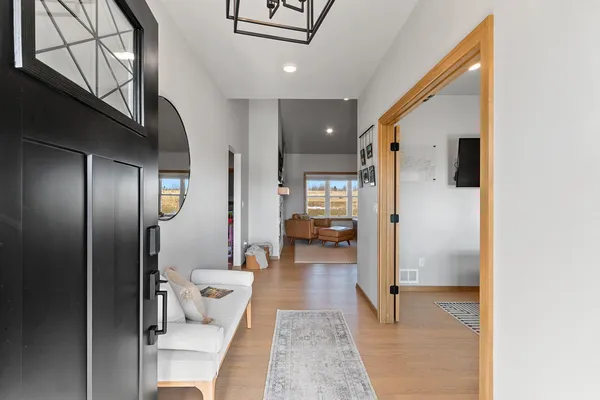 $799,900 | 532 Royal Saint Pats Drive, Wrightstown, WI 54180