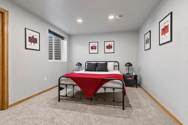 $799,900 | 532 Royal Saint Pats Drive, Wrightstown, WI 54180