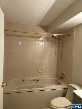 $3,100 | 316 Prospect Avenue, Unit 5C, Hackensack, NJ 07601