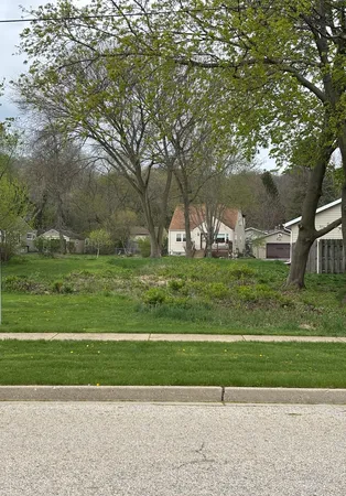 $49,999 | 1210 Merrill Drive, Algonquin, IL 60102