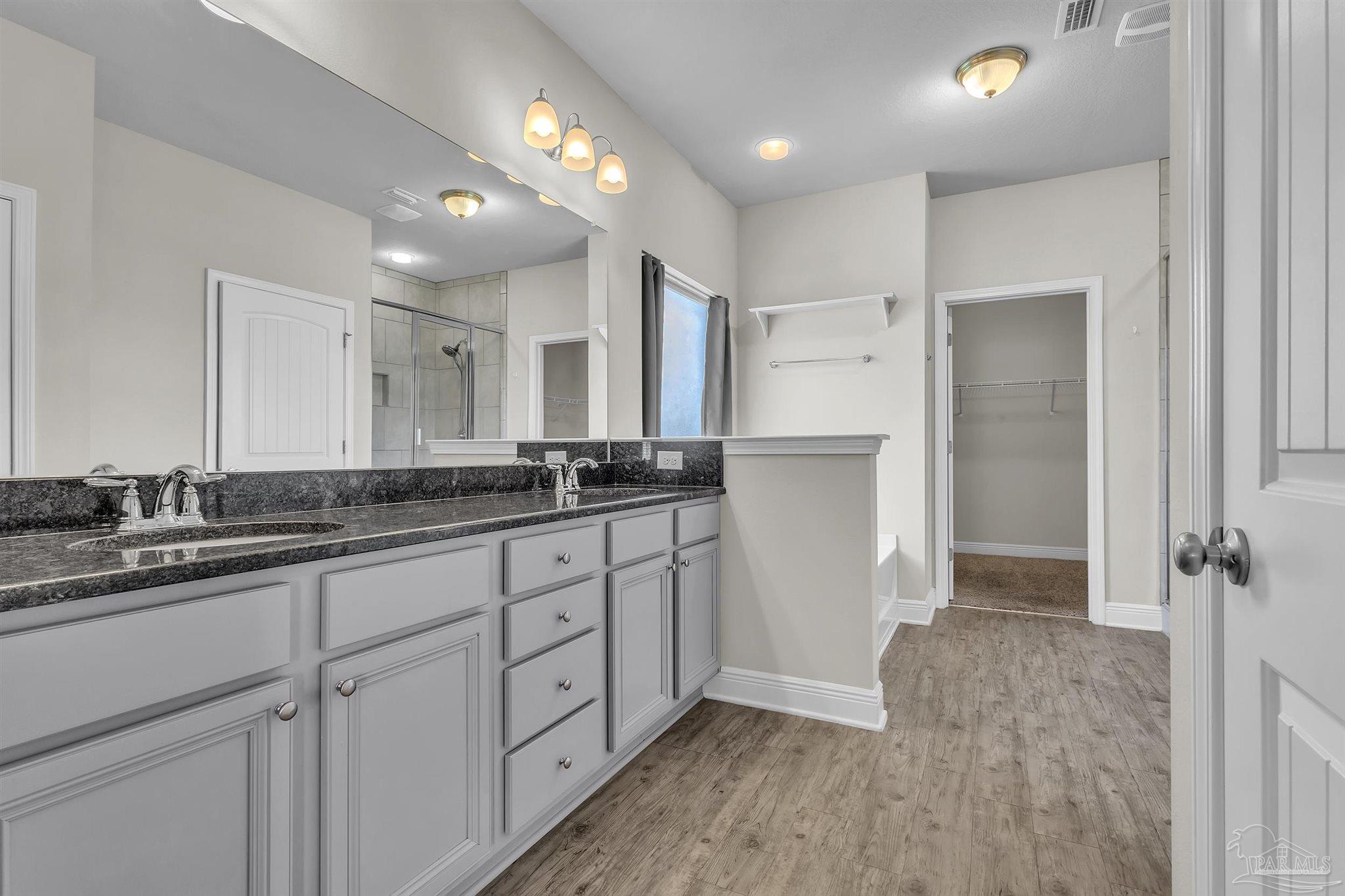 5865 West Cambridge Way Pace, FL 32571 - Photo 16 of 47