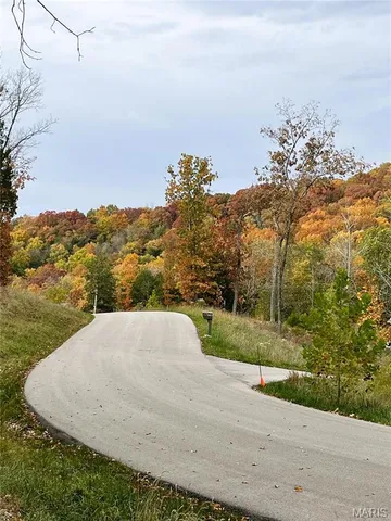 $75,900 | 3539 Red Oak Drive, Imperial, MO 63052