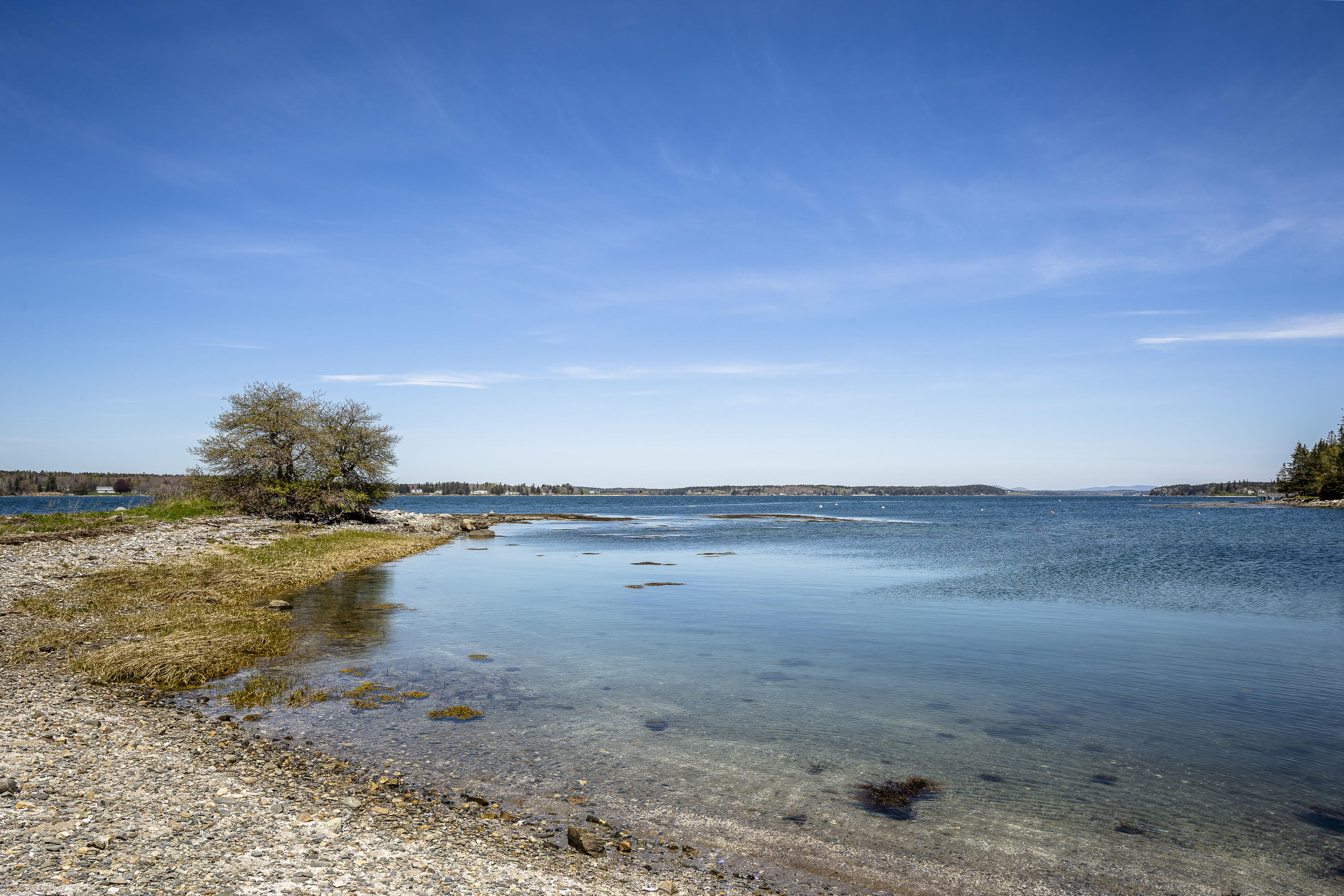 13 Crazy Point Road Tenants Harbor, ME 04860 - Photo 20 of 47 21