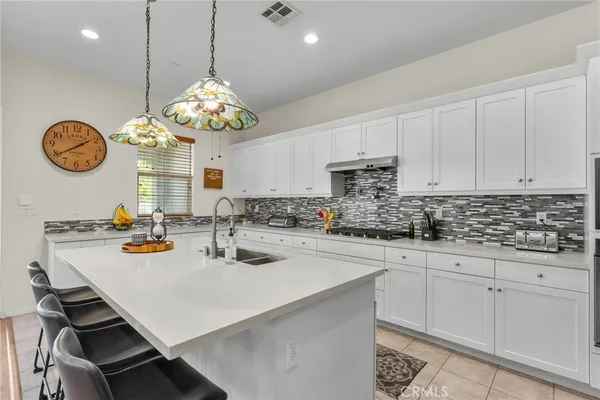 $1,150,000 | 27624 Solana Way, Saugus, CA 91350