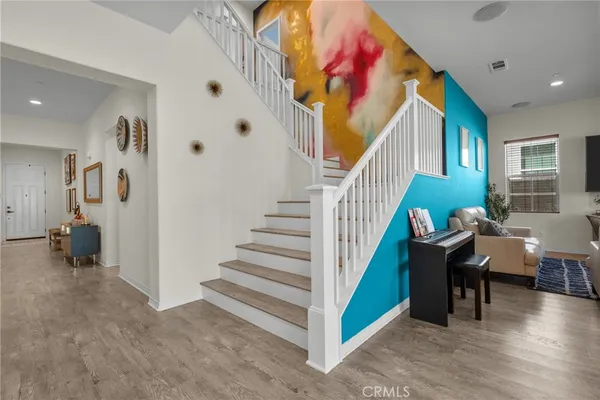$1,150,000 | 27624 Solana Way, Saugus, CA 91350