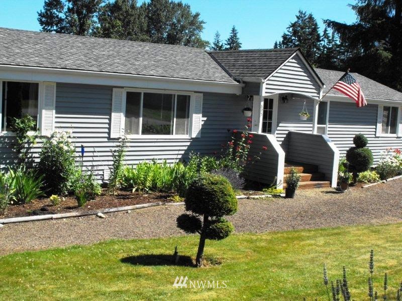 825 218th Street Southwest Bothell, WA 98021 - Photo 1 of 22