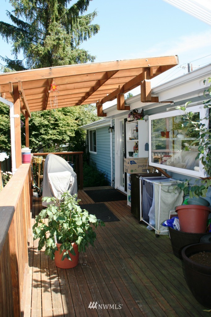 825 218th Street Southwest Bothell, WA 98021 - Photo 19 of 22