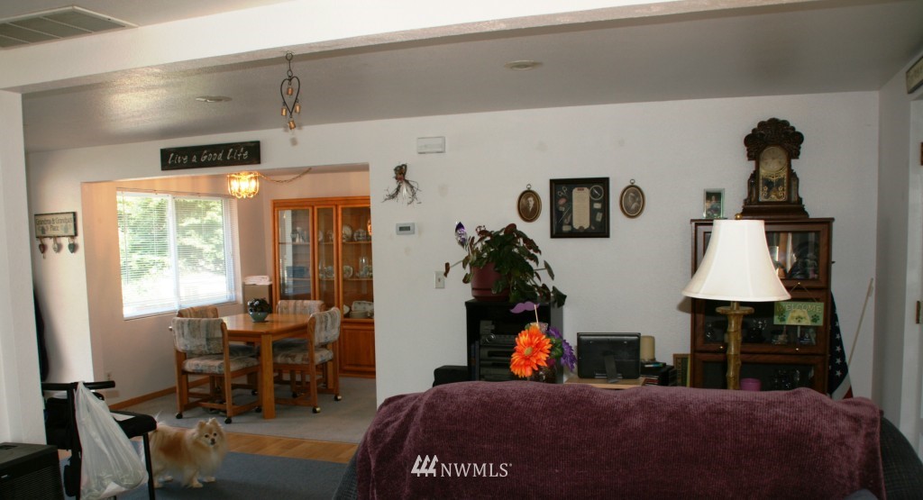 825 218th Street Southwest Bothell, WA 98021 - Photo 4 of 22