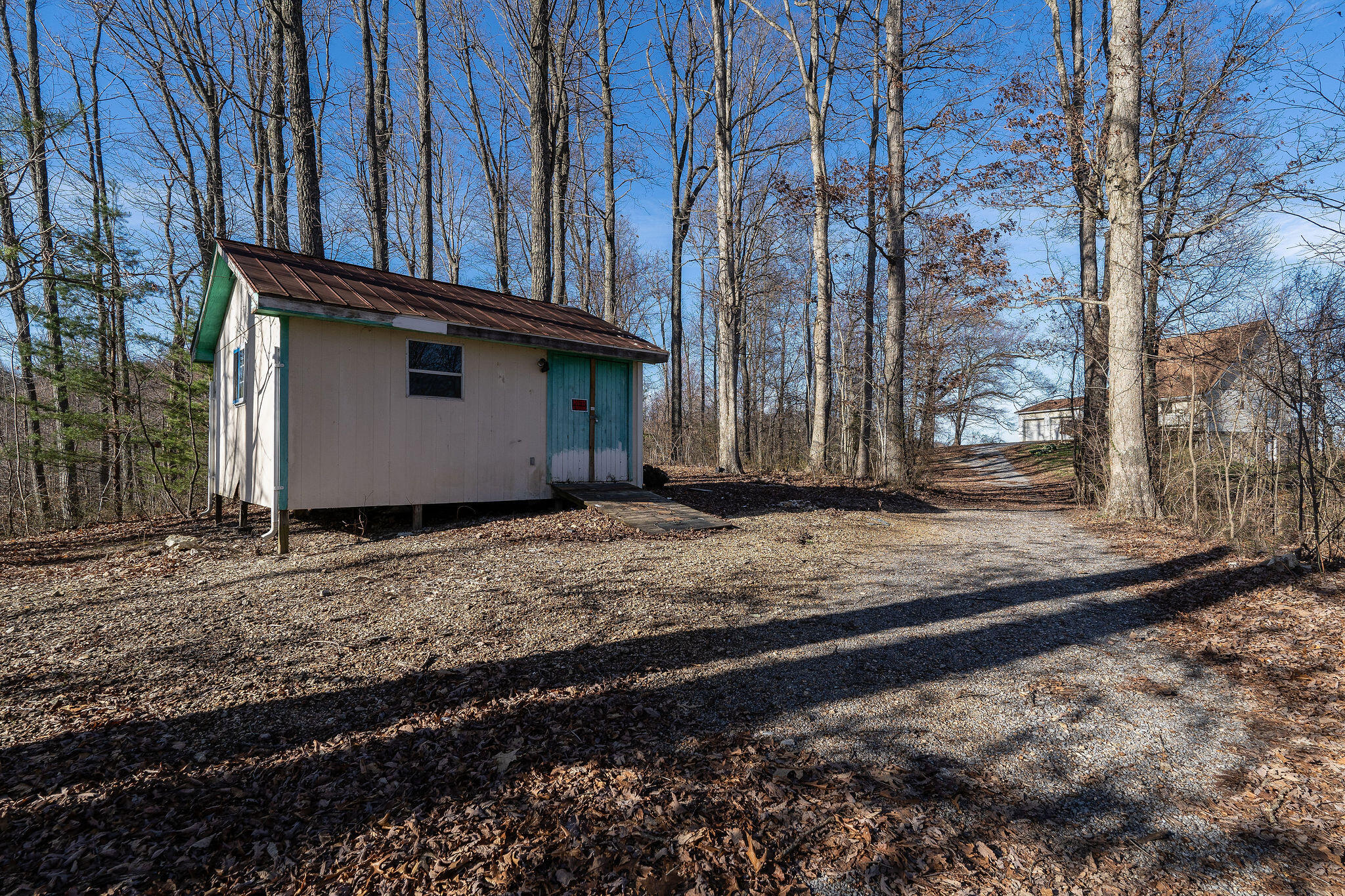 295 Cobb Road Surgoinsville, TN 37873 - Photo 16 of 20 DSC08373-Edit