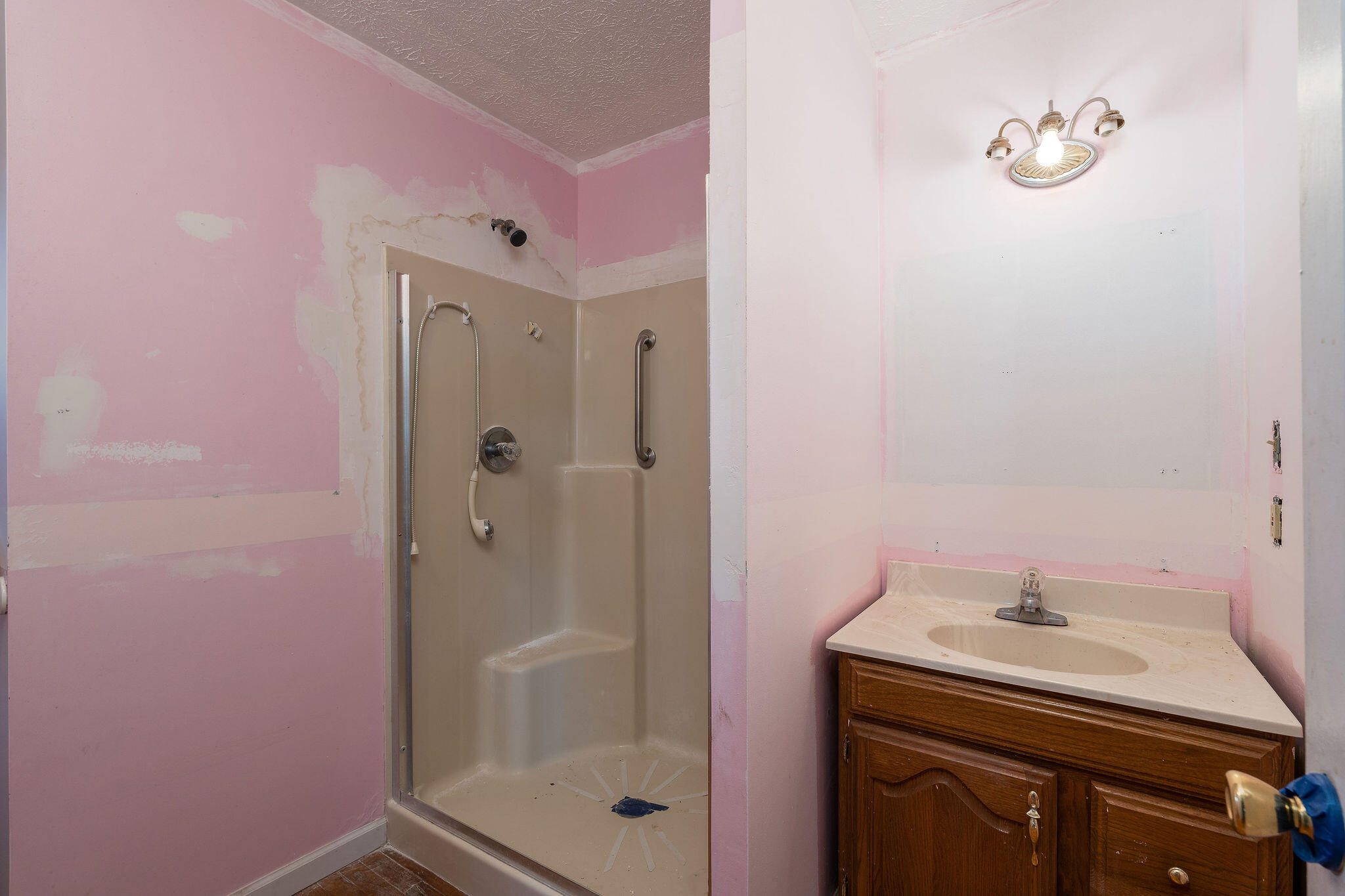 295 Cobb Road Surgoinsville, TN 37873 - Photo 6 of 20 DSC08401-Edit