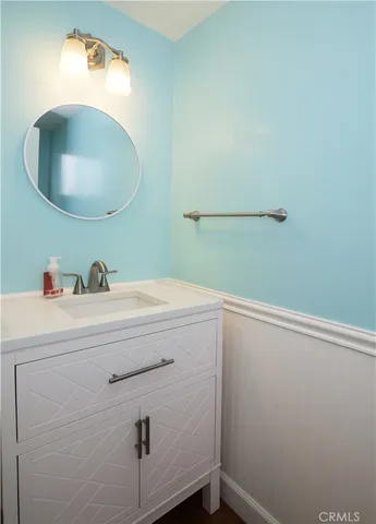 $4,500 | 239 North Juanita Avenue, Unit E, Redondo Beach, CA 90277