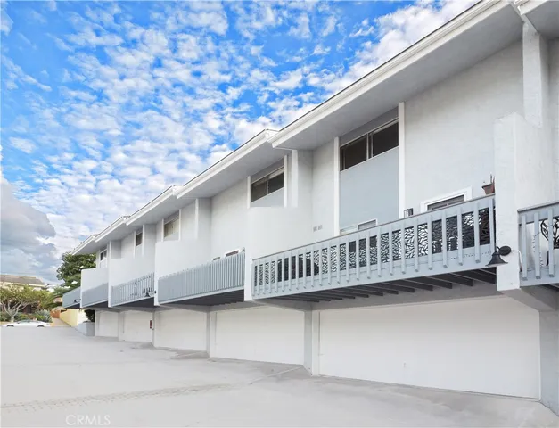 $4,500 | 239 North Juanita Avenue, Unit E, Redondo Beach, CA 90277
