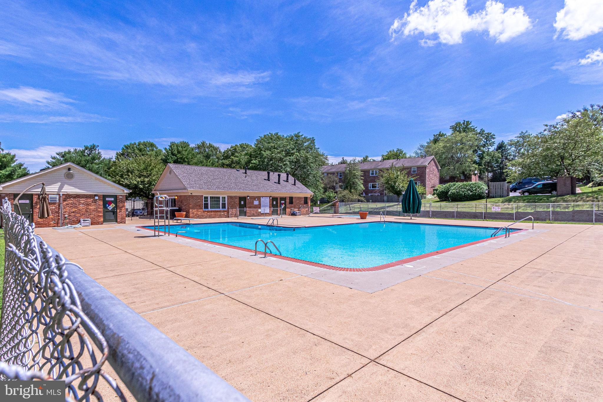 5760 P Rexford Court, Unit P Springfield, VA 22152 - Photo 37 of 40 Gallery Image 37