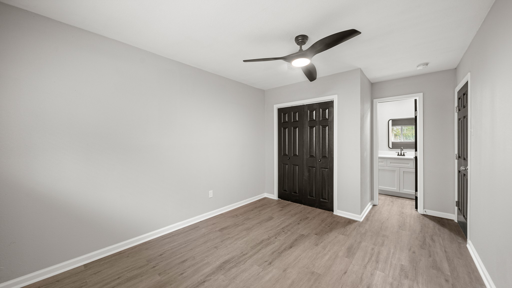 11330 Murr Way Houston, TX 77048 - Photo 12 of 26