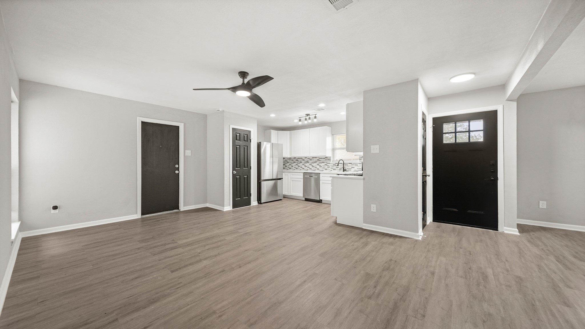 11330 Murr Way Houston, TX 77048 - Photo 21 of 26